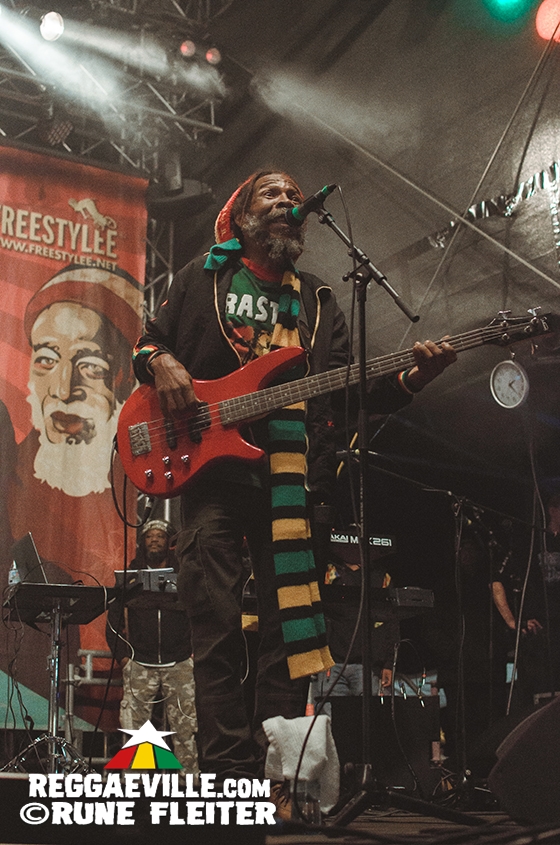 Jesse Royal, Eesah, Teacha Dee, Mystic Revealers, Little Kirk