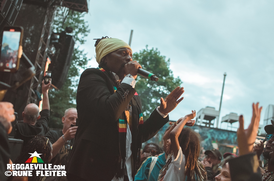 Rik Jam, The Rising Suns, Chuck Fenda, Akeem Garrison