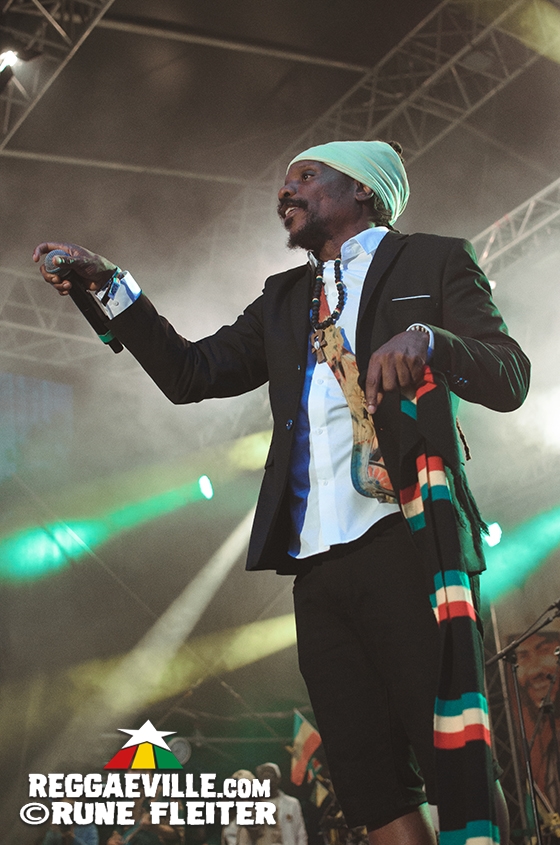 Rik Jam, The Rising Suns, Chuck Fenda, Akeem Garrison