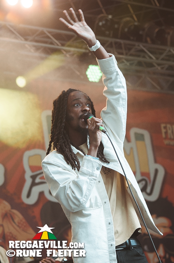 Rik Jam, The Rising Suns, Chuck Fenda, Akeem Garrison