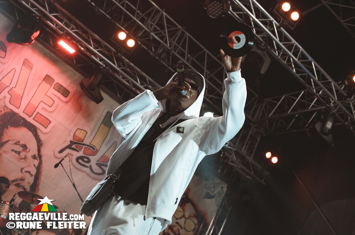 Ky-Mani Marley, Mortimer, Macka B, Natty King, I Fire