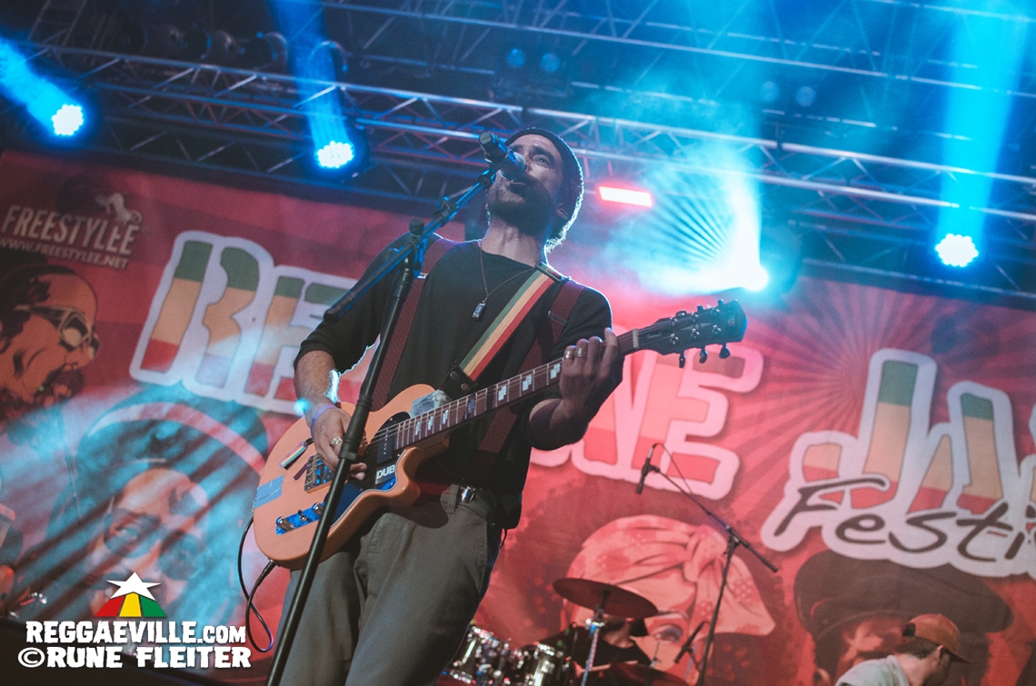 Luciano, Dr. Ring Ding, Marley's Ghost feat. Dellé