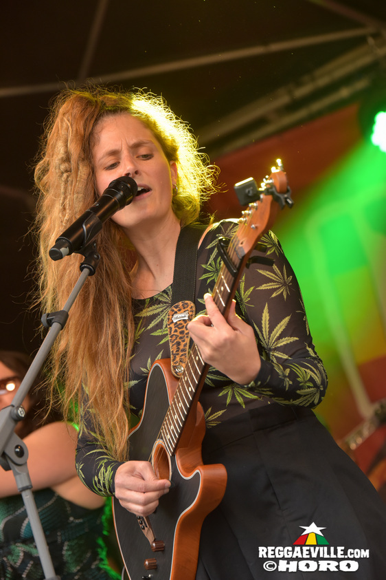 Tòke, Luisa Laakmann, Navigation System