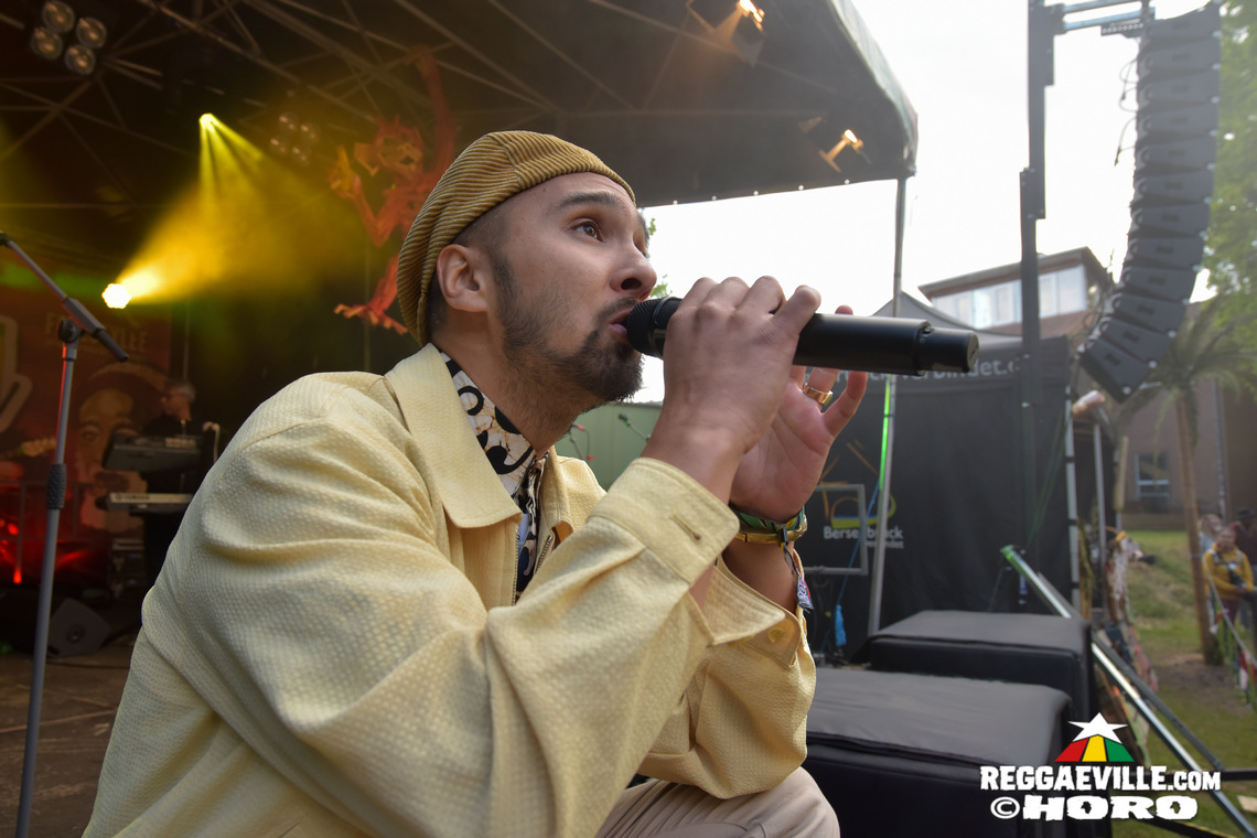 Tòke, Luisa Laakmann, Navigation System