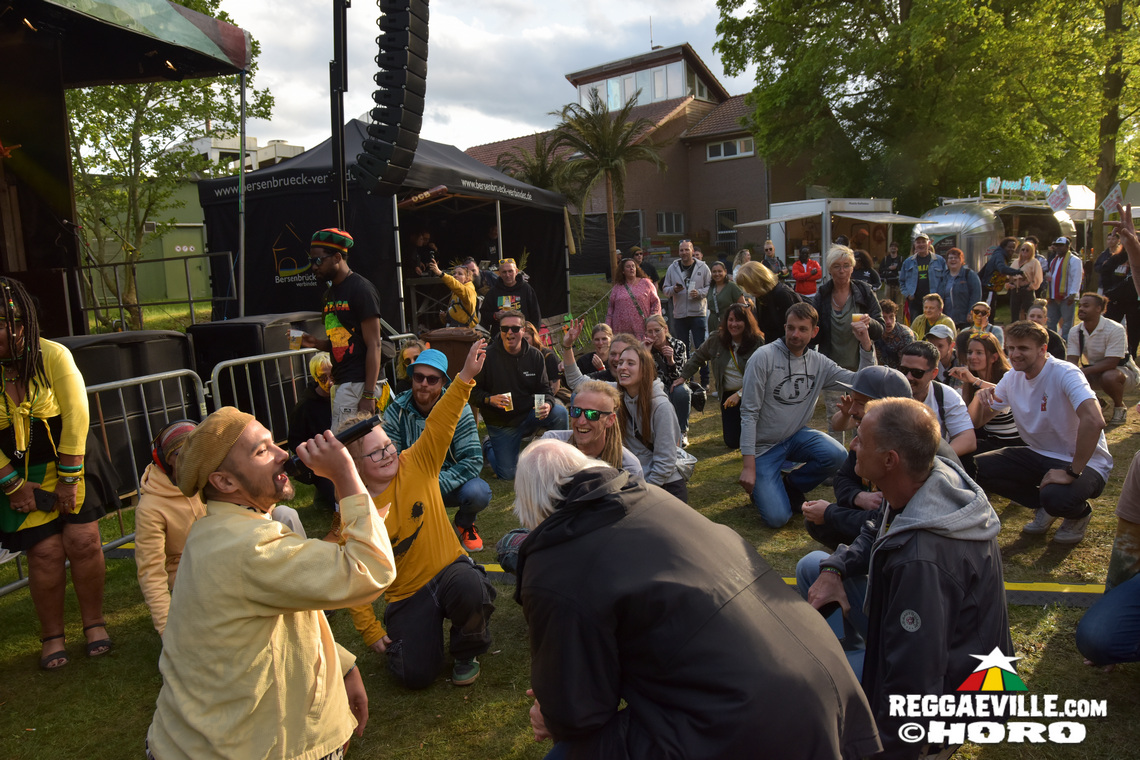 Tòke, Luisa Laakmann, Navigation System