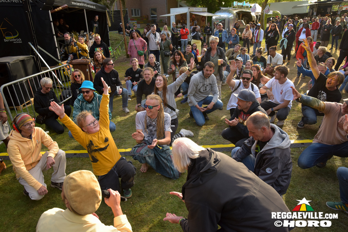 Tòke, Luisa Laakmann, Navigation System