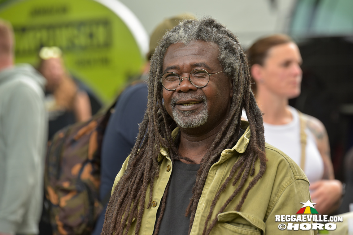 Tòke, Luisa Laakmann, Navigation System