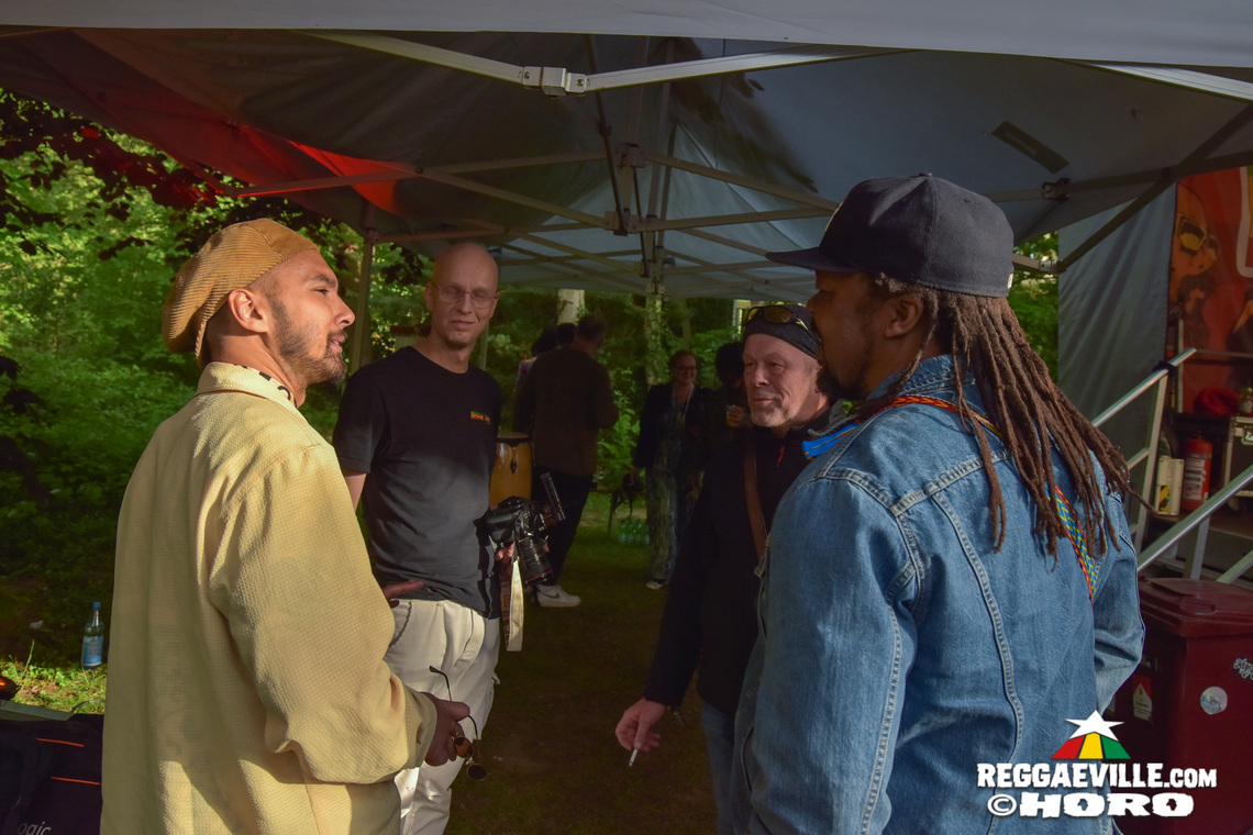 Tòke, Luisa Laakmann, Navigation System