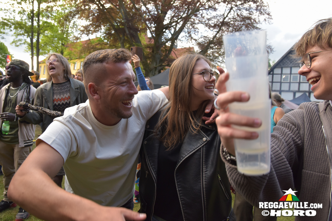 Tòke, Luisa Laakmann, Navigation System