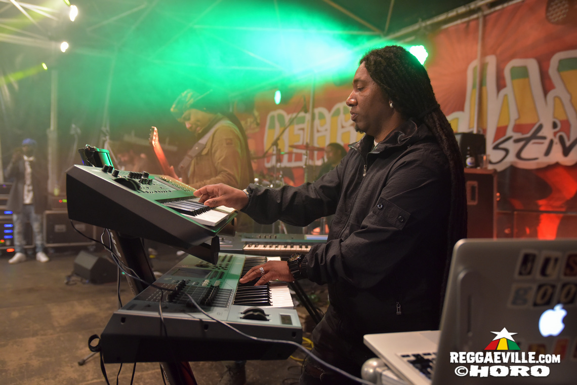 I Wayne, Unstoppable Fyah, INTI