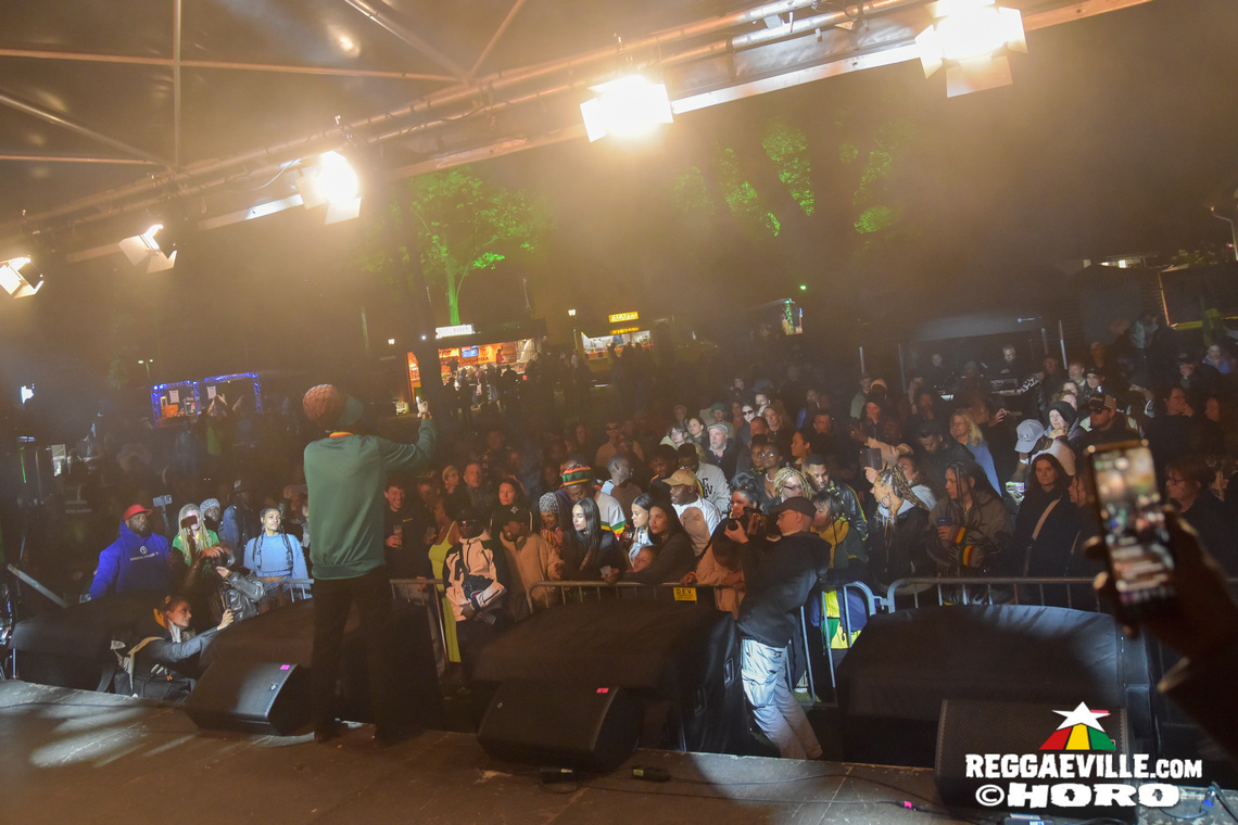 I Wayne, Unstoppable Fyah, INTI