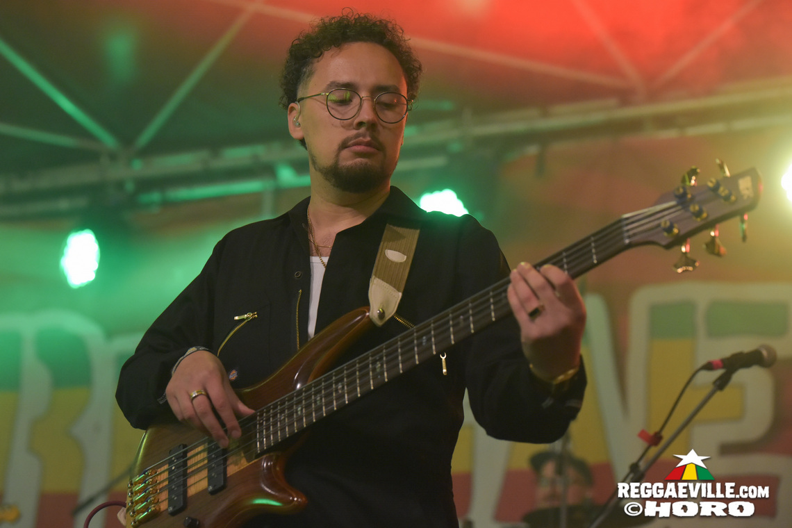 I Wayne, Unstoppable Fyah, INTI