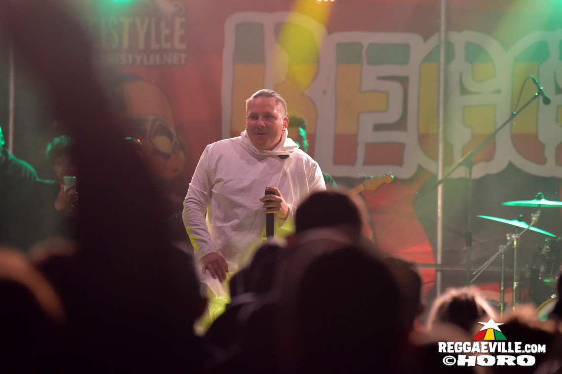 I Wayne, Unstoppable Fyah, INTI