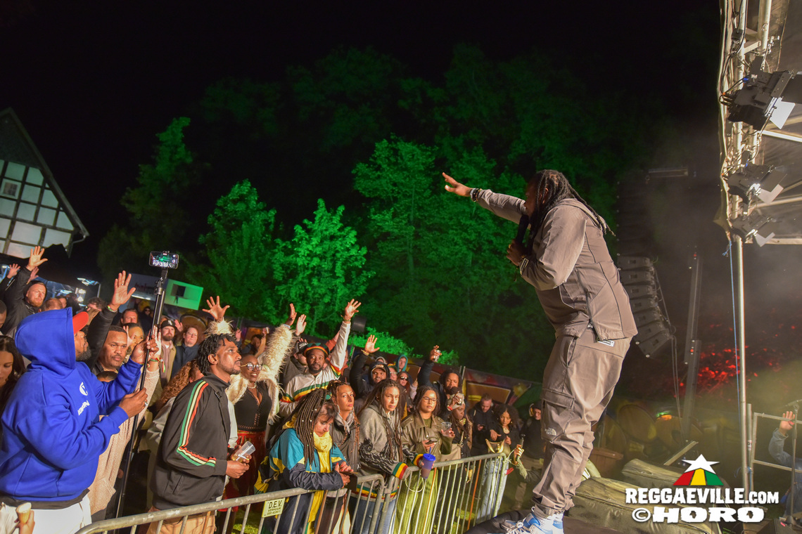 I Wayne, Unstoppable Fyah, INTI