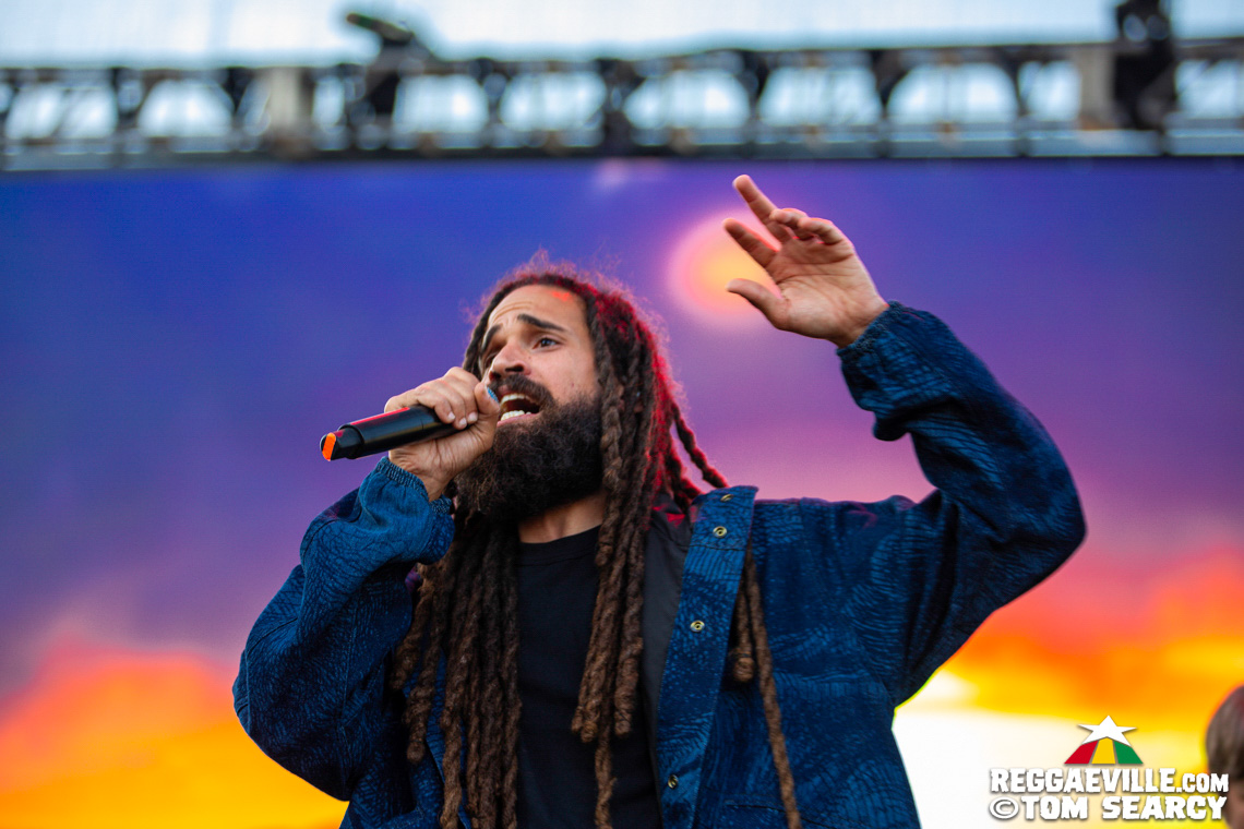 Keznamdi, Blvk H3ro, Andrew Bees