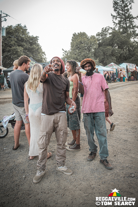 Keznamdi, Blvk H3ro, Andrew Bees