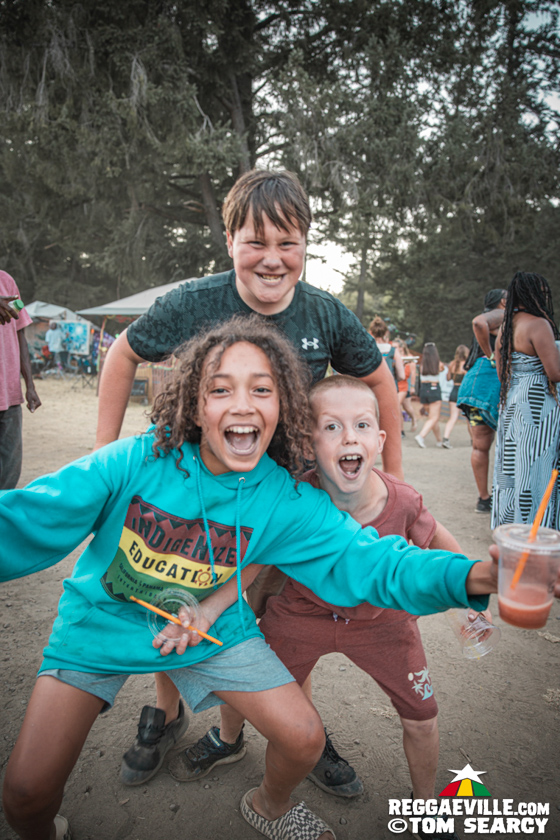 Keznamdi, Blvk H3ro, Andrew Bees