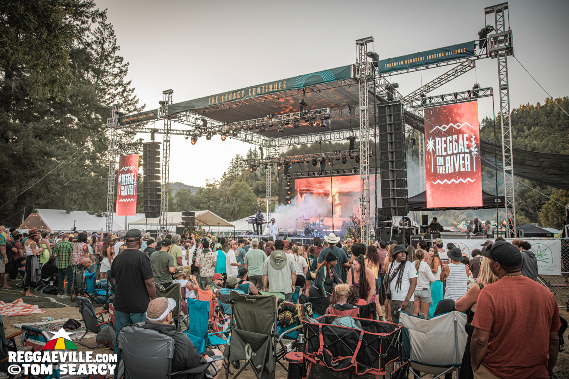 Keznamdi, Blvk H3ro, Andrew Bees