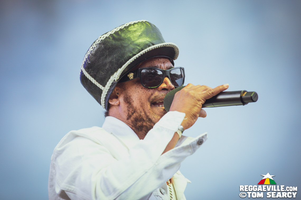 Keznamdi, Blvk H3ro, Andrew Bees