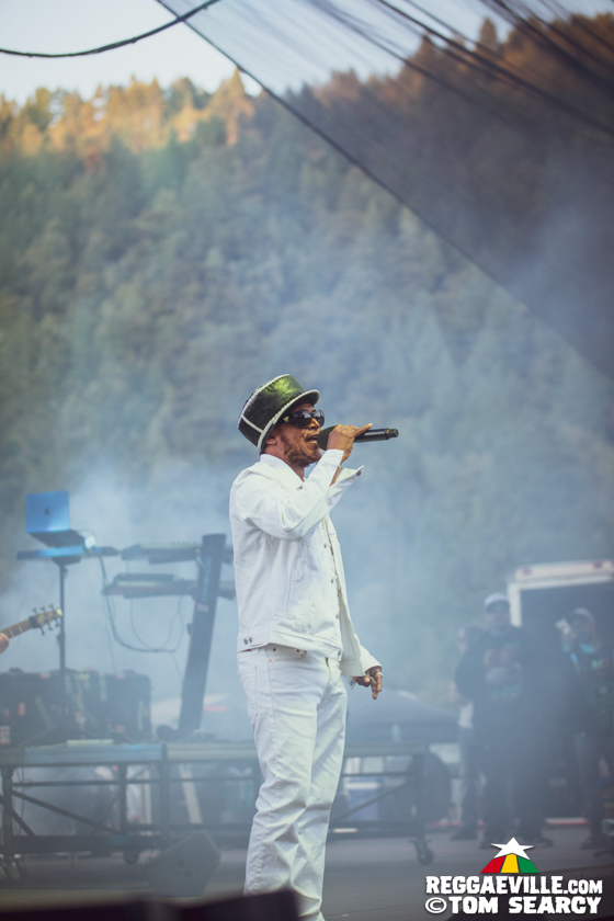 Keznamdi, Blvk H3ro, Andrew Bees