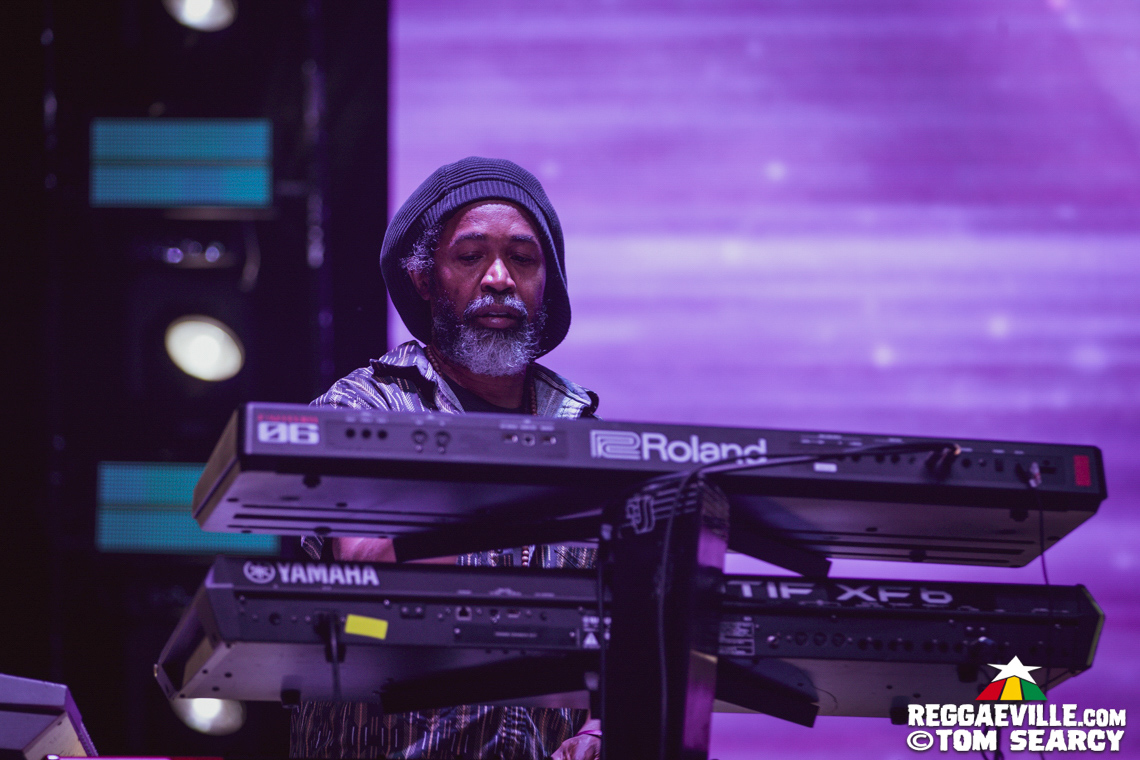 Keznamdi, Blvk H3ro, Andrew Bees