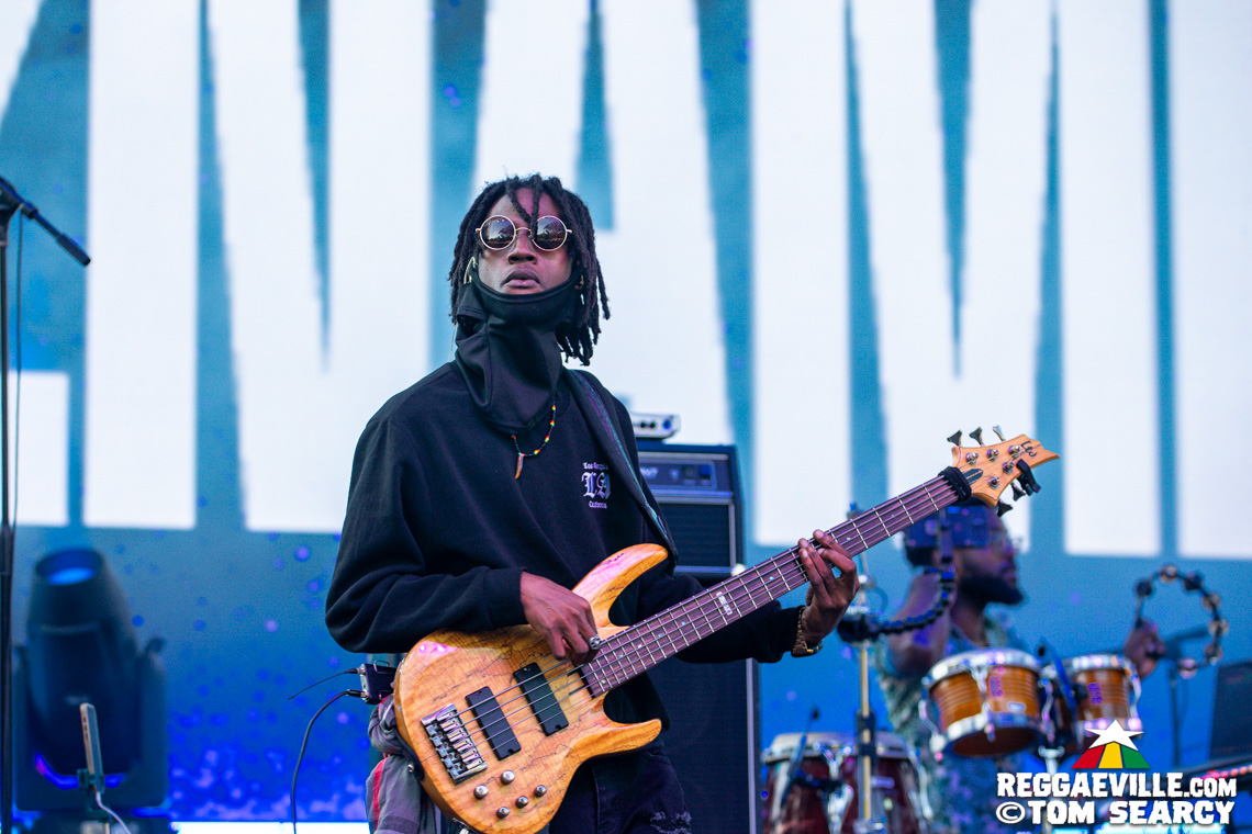 Keznamdi, Blvk H3ro, Andrew Bees