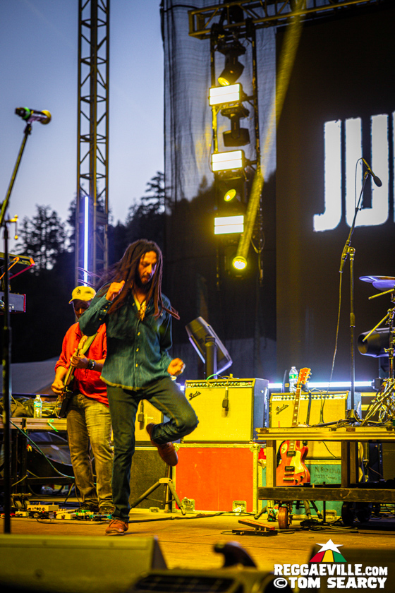 Julian Marley, Mr. Vegas, Tarrus Riley & Dean Fraser