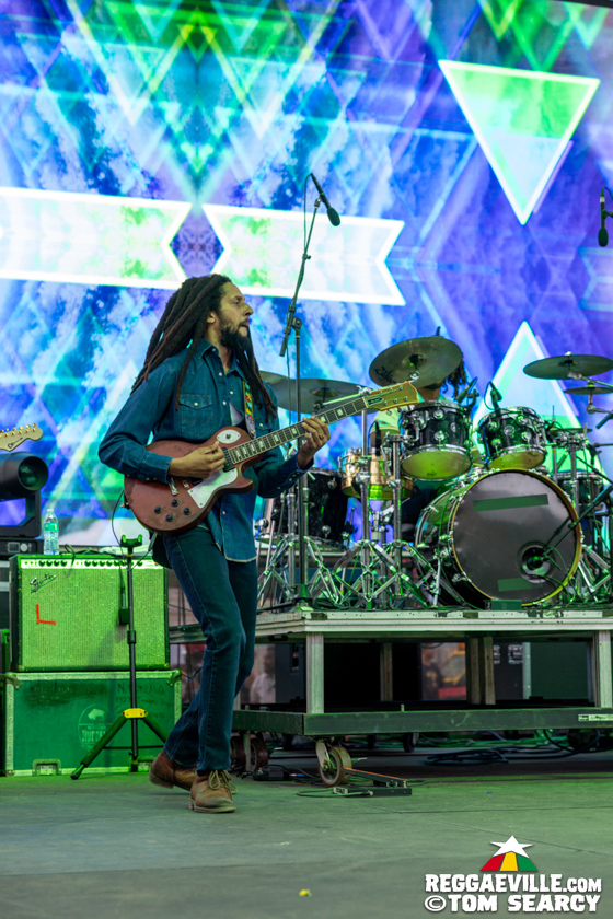 Julian Marley, Mr. Vegas, Tarrus Riley & Dean Fraser