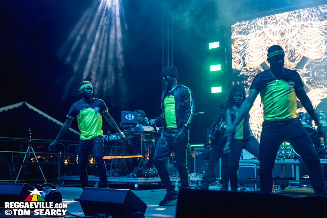 Julian Marley, Mr. Vegas, Tarrus Riley & Dean Fraser