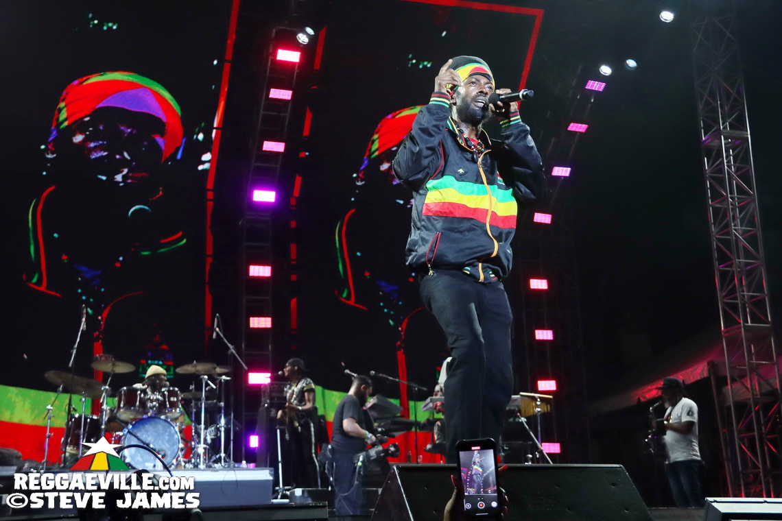 I Wayne, Pressure Busspipe, Bugle