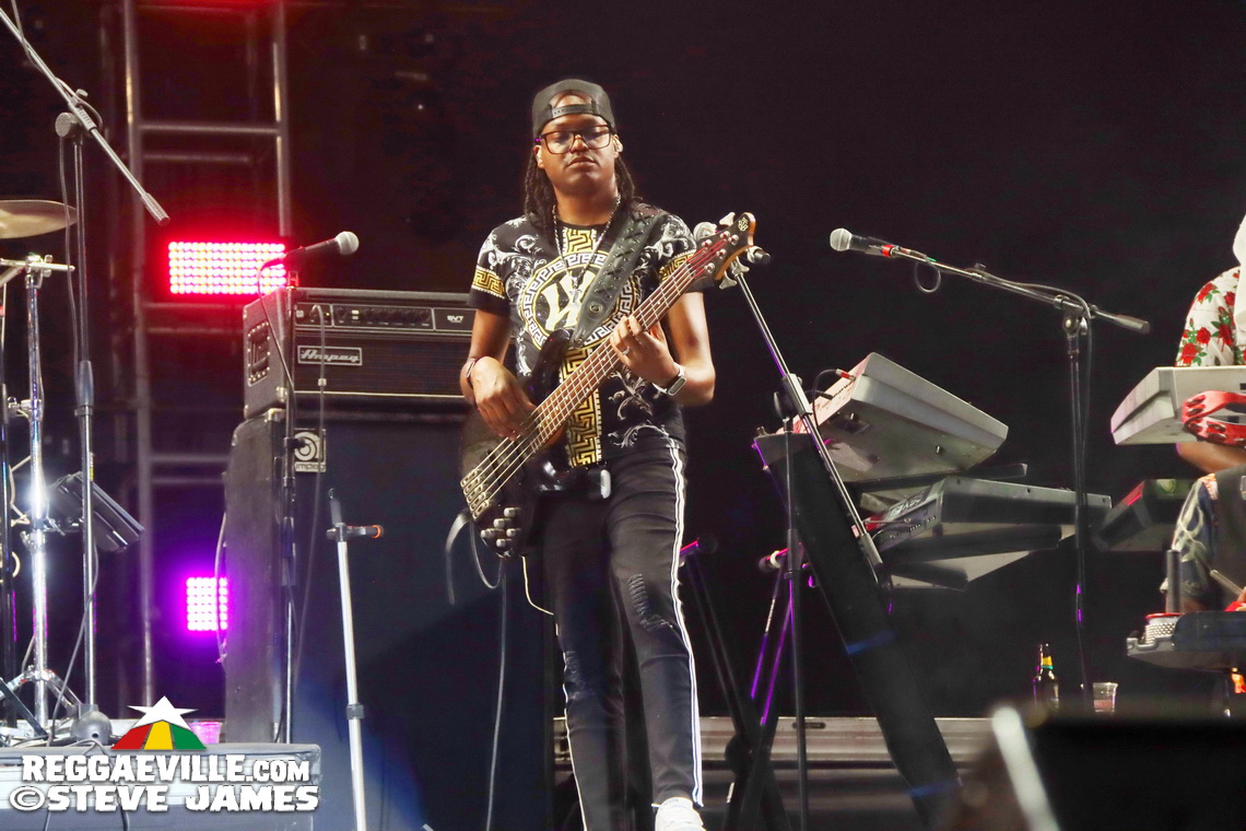 I Wayne, Pressure Busspipe, Bugle