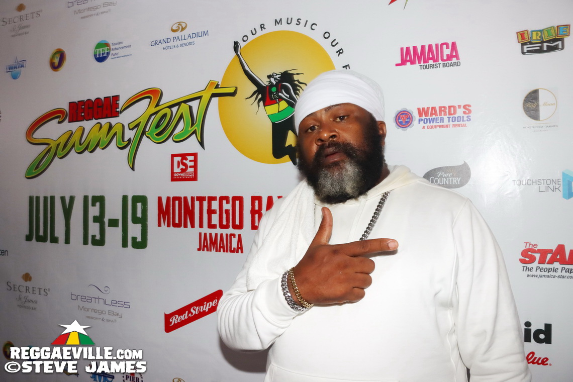 I Wayne, Pressure Busspipe, Bugle