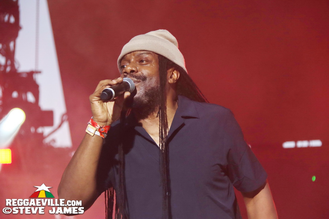 Tarrus Riley & Dean Fraser, Chester Miller, Terence Wallen