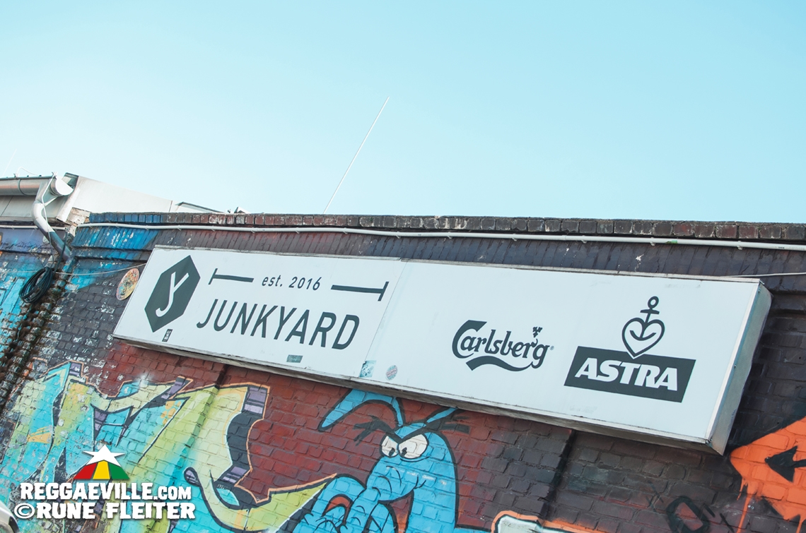 Tori Lattore, Janeel Mills, Backstage & Impressions