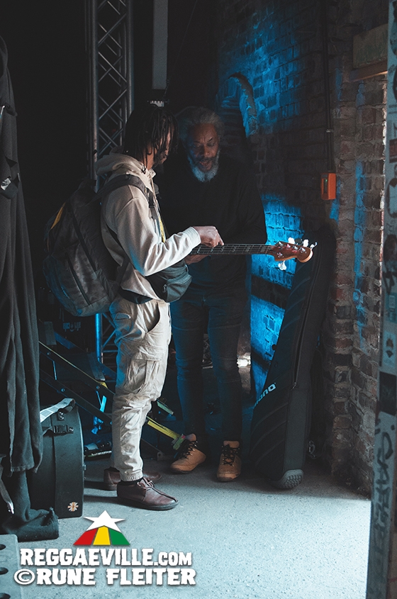 Tori Lattore, Janeel Mills, Backstage & Impressions