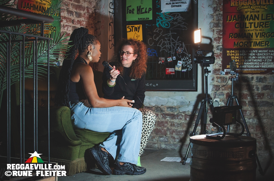 Tori Lattore, Janeel Mills, Backstage & Impressions