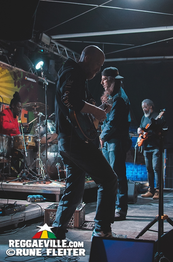 Tori Lattore, Janeel Mills, Backstage & Impressions