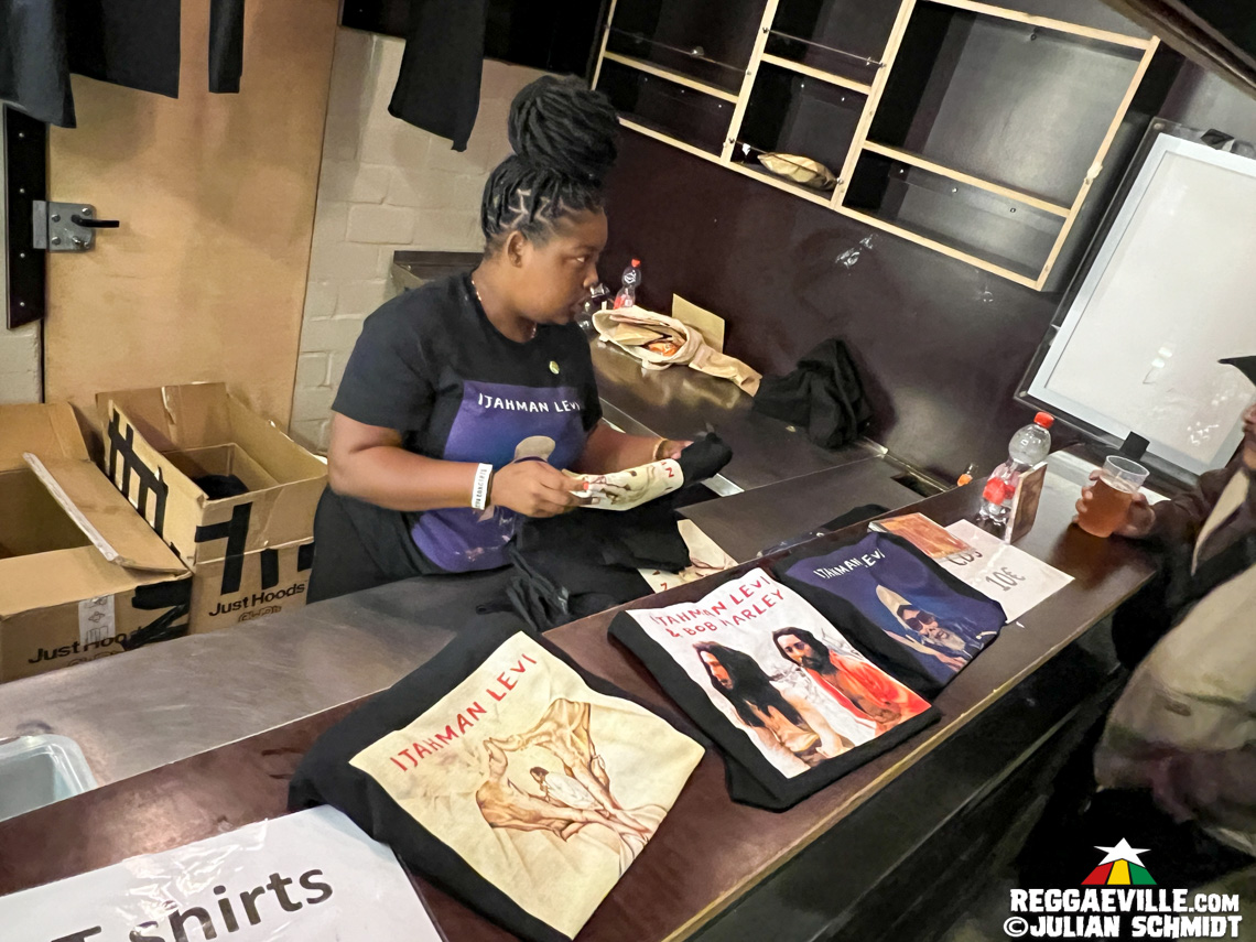 Ijahman Levi, Culture feat. Kenyatta Hill