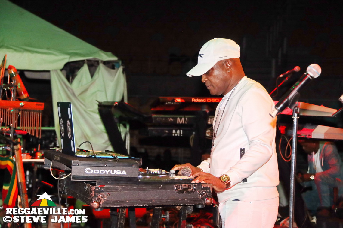 Jesse Royal, Christopher Martin, Bugle, Iba Mahr, Fantan Mojah