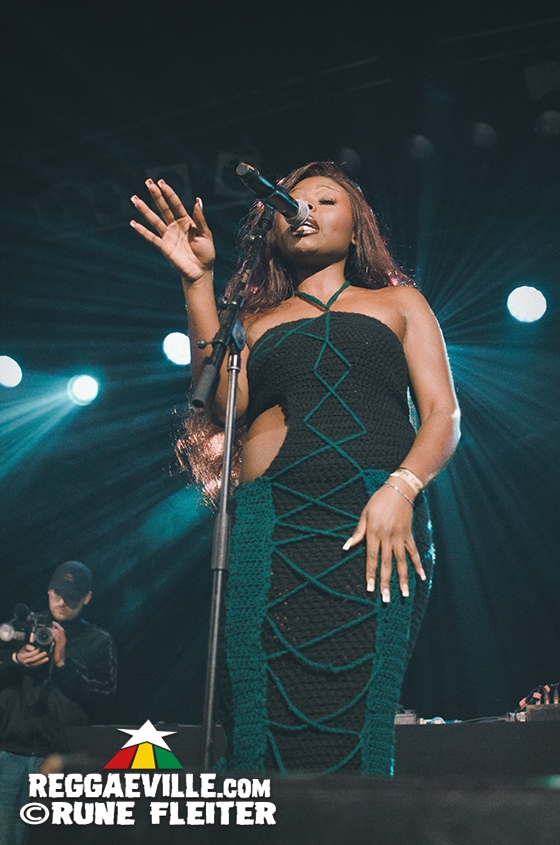 Kumar Fyah, Treesha, Inti Ayvar Waltz, Milaa