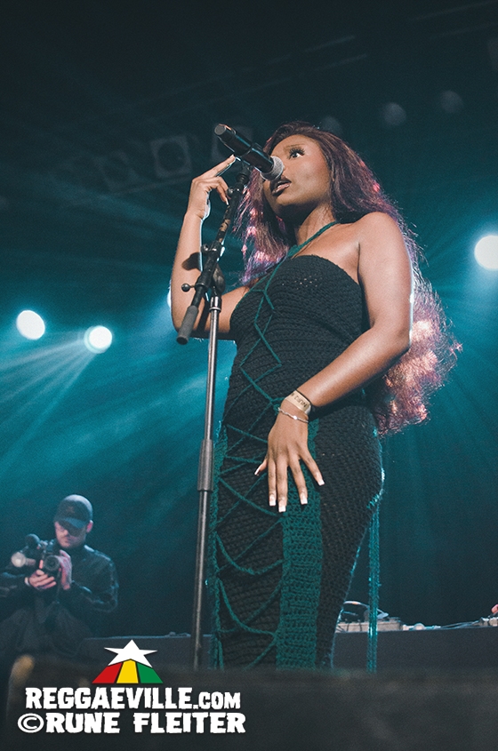 Kumar Fyah, Treesha, Inti Ayvar Waltz, Milaa