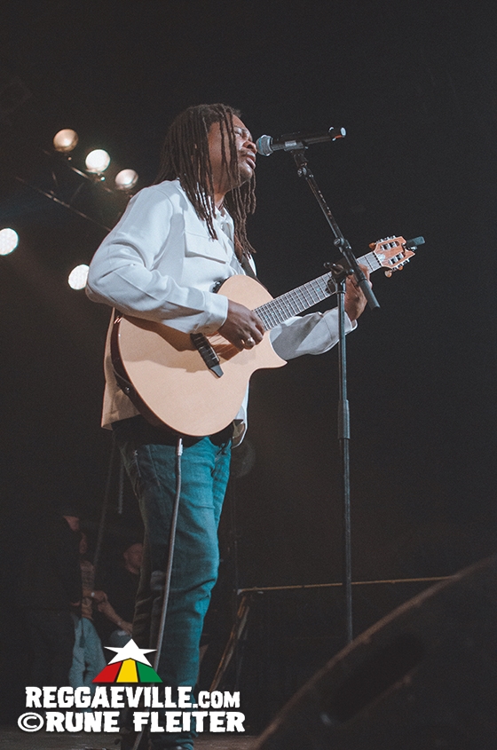 Kumar Fyah, Treesha, Inti Ayvar Waltz, Milaa