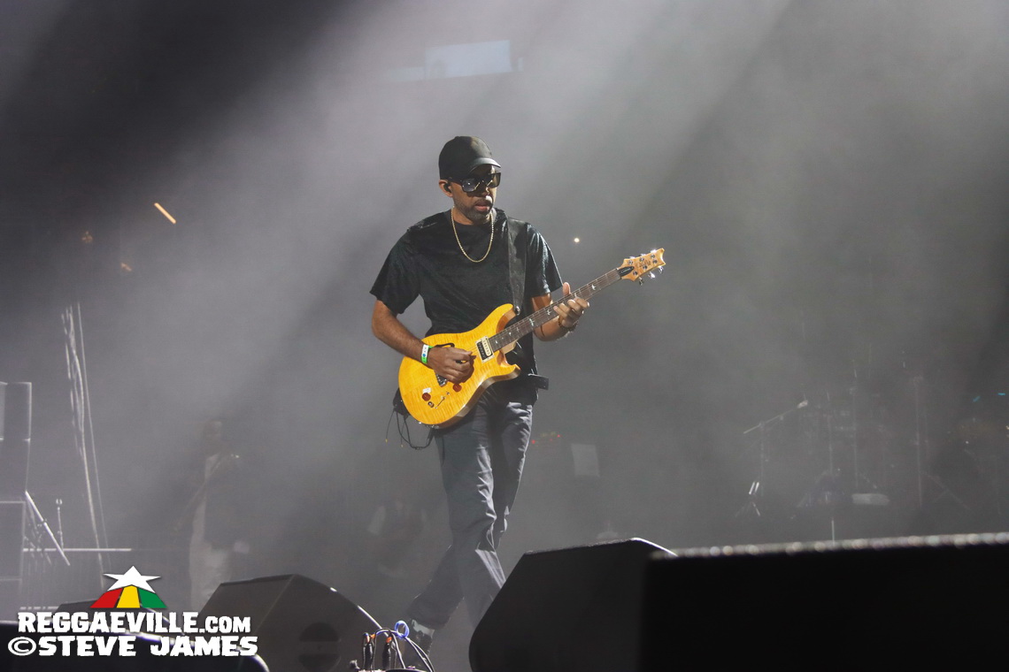 Beres Hammond, Sean Paul, Shaggy