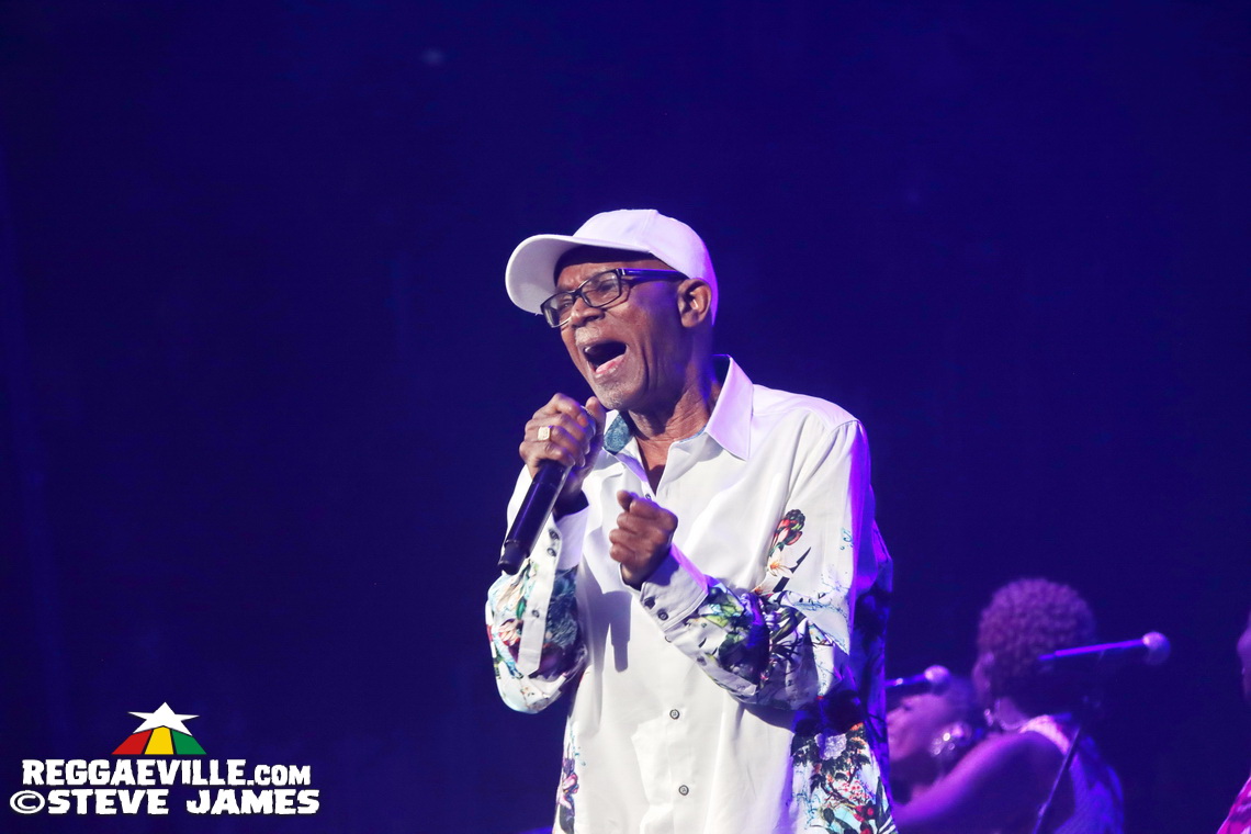 Beres Hammond, Sean Paul, Shaggy