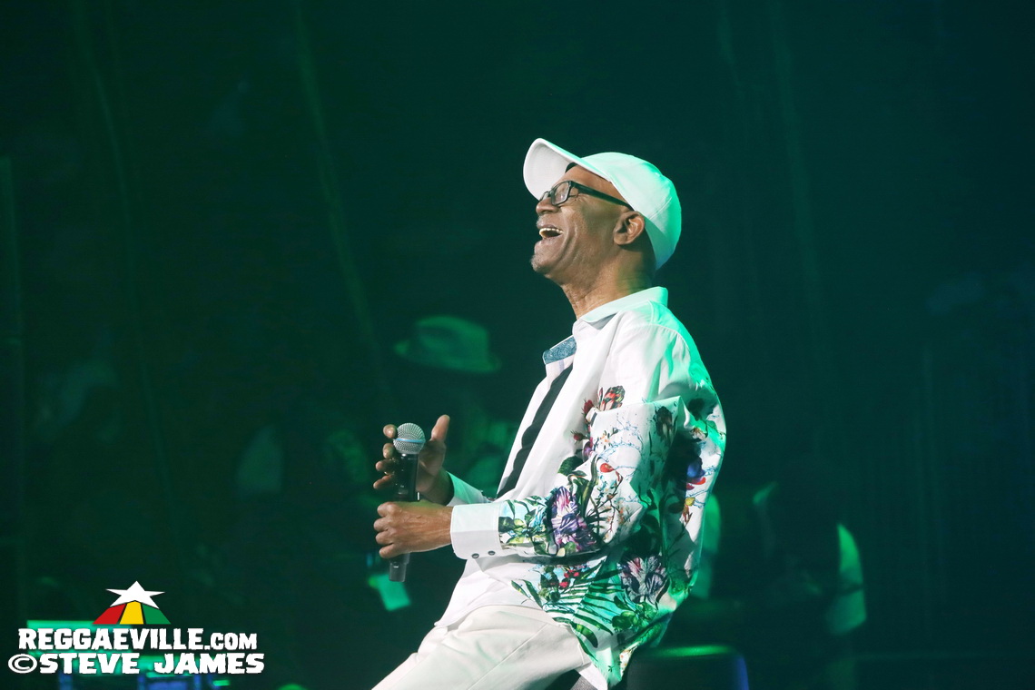 Beres Hammond, Sean Paul, Shaggy