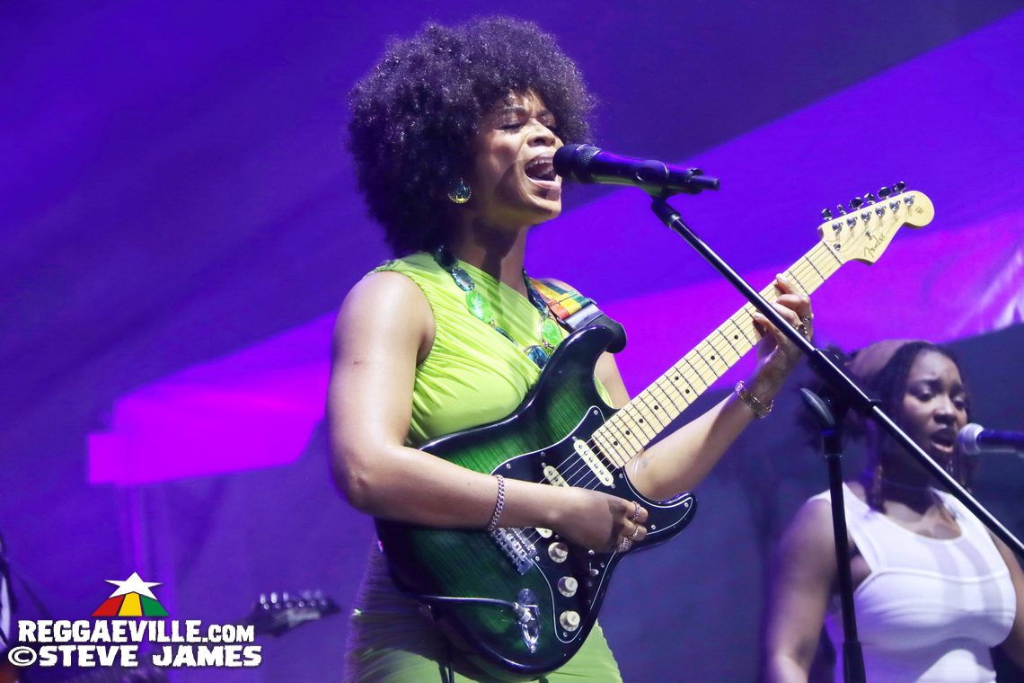 Shaggy, Lila Iké, Wayne Marshall, Tami Chin