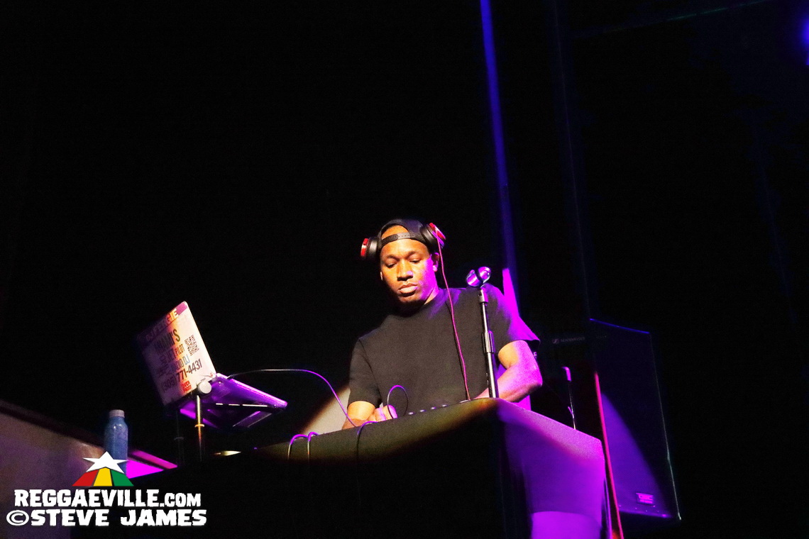 Sizzla, Etana, Lady G, Admiral Tibet