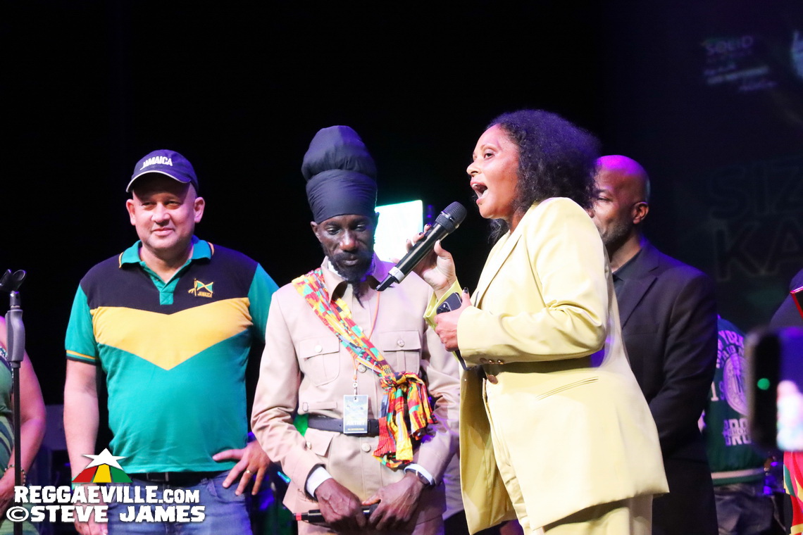 Sizzla, Etana, Lady G, Admiral Tibet