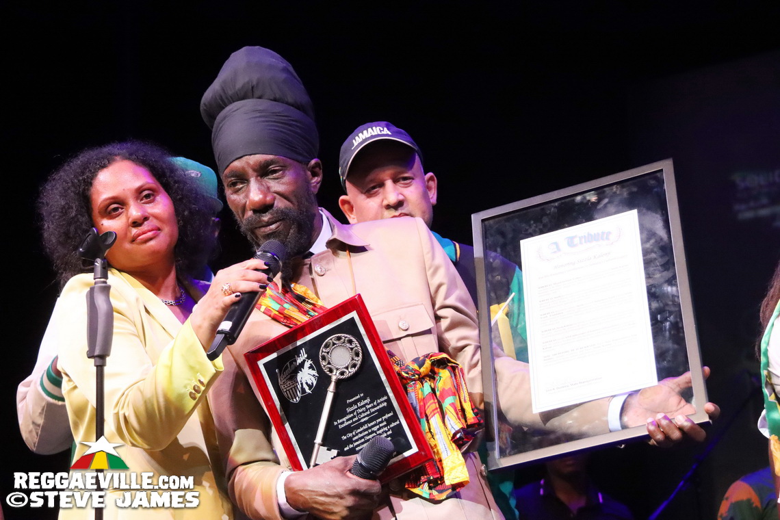 Sizzla, Etana, Lady G, Admiral Tibet