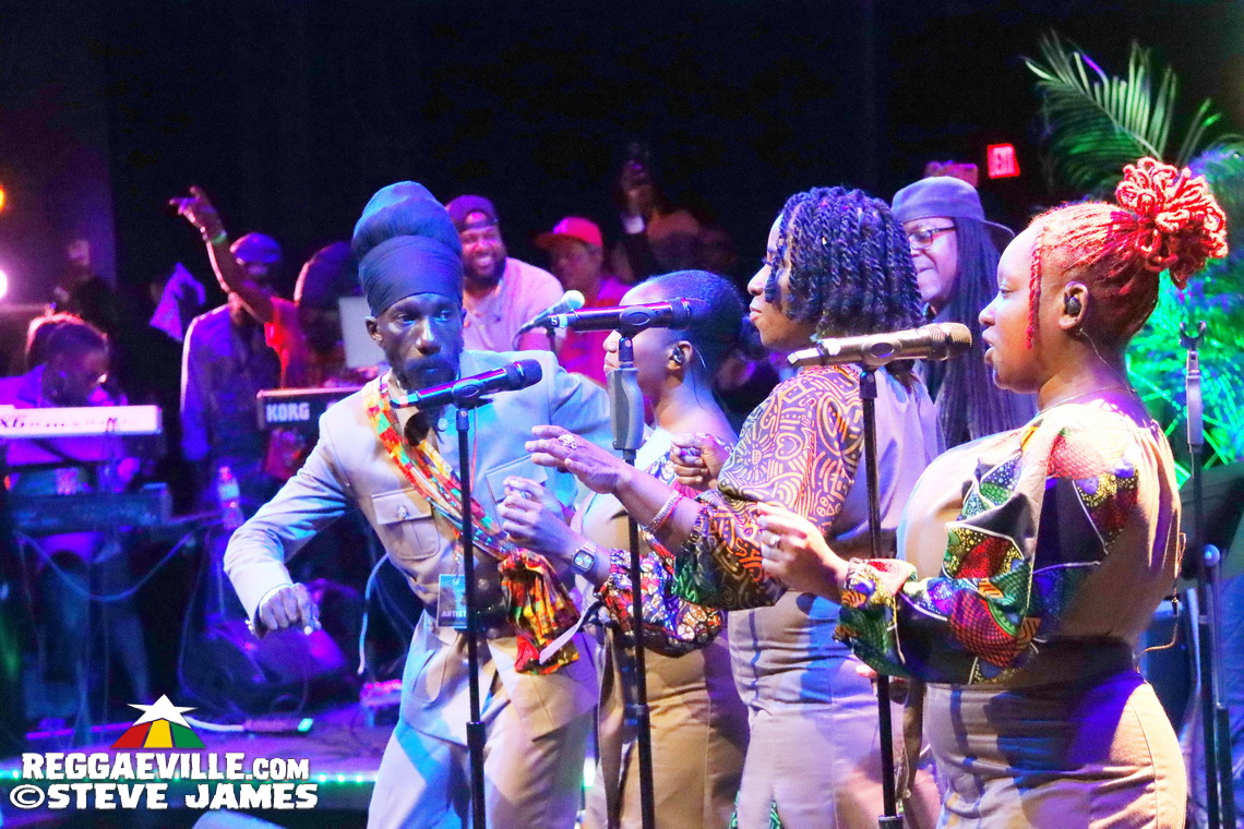 Sizzla, Etana, Lady G, Admiral Tibet